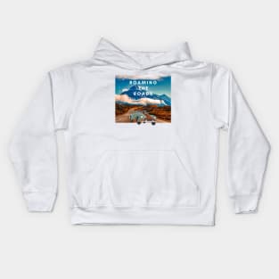 Travelling road by car Kids Hoodie